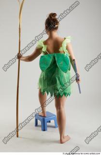 2020 01 KATERINA STANDING POSE WITH SPEAR AND SWORD (5)